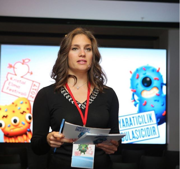 Nevşin Mengü geri dönüyor! Fatih Portakal ile mesai arkadaşı deniyor - Resim: 1