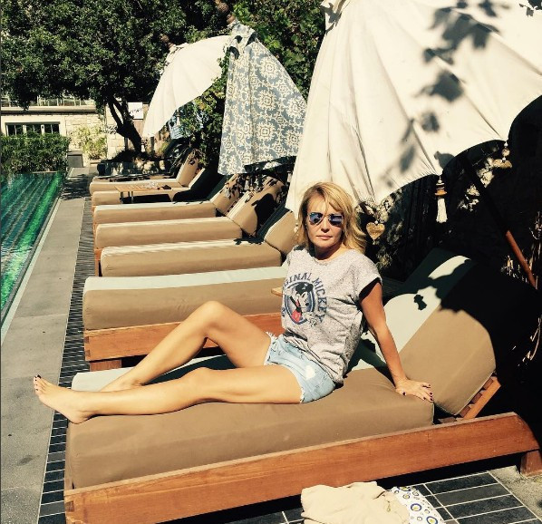 Seda Akgül'ün mayolu pozu olay oldu! İnstagram'da çıldırdı - Resim: 4