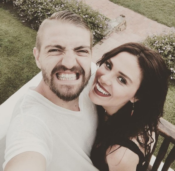 Caner Erkin'den Şükran Ovalı'ya 'aşktan öte' mesajı - Resim: 3