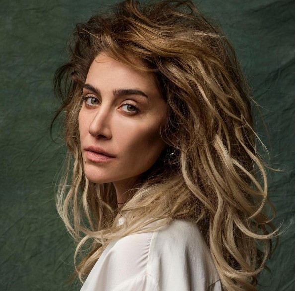 Sıla'nın yeni imajına bakın saçlarıyla gündeme oturdu - Resim: 1