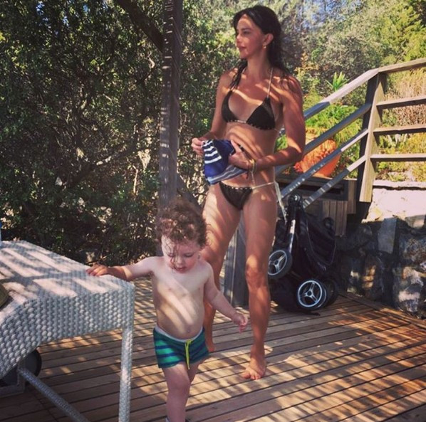 Hande Ataizi'nin yabancı eşi Türk gibi oldu instagramda... - Resim: 1