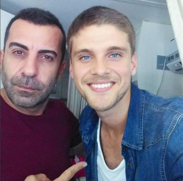 Emre Karayel yumruk yumruğa kavga etti Bebek karıştı - Resim: 2