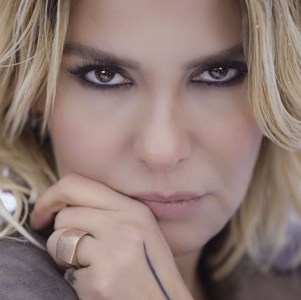 Gülben Ergen 'Bu Benim Hayatım' şarkısıyla müzik dünyasını salladı! - Resim: 2