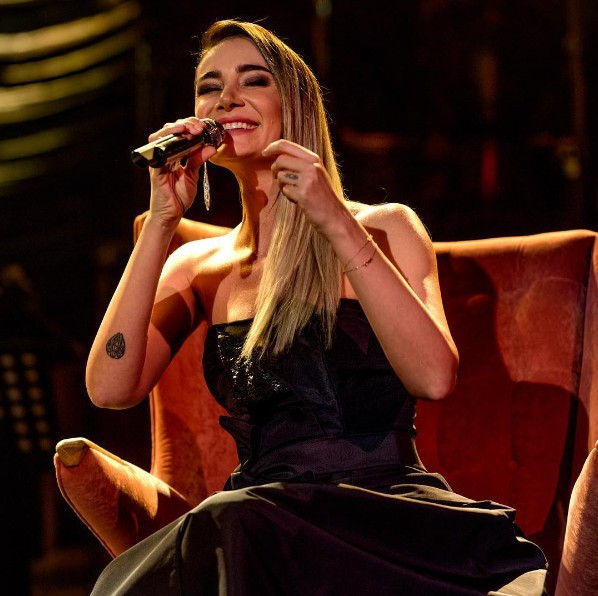 Sıla'nın lise fotoğrafları ortaya çıktı o bile şaşırdı - Resim: 2