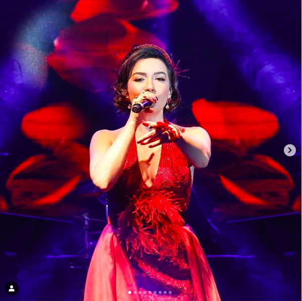 Burcu Güneş kaç yaşında aslen nereli Burcu Güneş sevgilisi kim? - Resim: 3