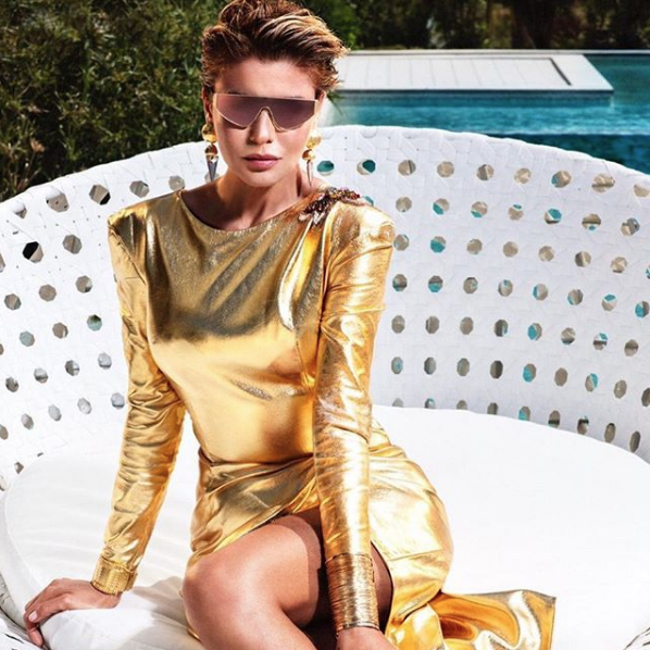 Gülben Ergen yaz sezonunu açtı! Bikinili paylaşımı sosyal medyayı salladı - Resim: 4