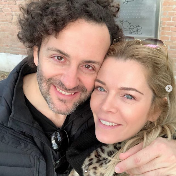 Erdil Yaşaroğlu ve Begüm Kütük evde sağlık çalışanları için siperlik üretti - Resim: 1