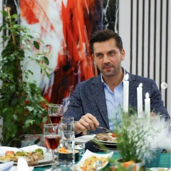 Ünlü isim diziye veda edecek Yasak Elma'daki entrika tansiyonu düşüyor! - Resim: 4