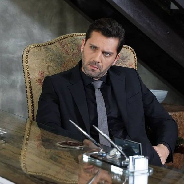 Yasak Elma'dan ayrılanlar bu dizide buluştu Tuvana Türkay Can Nergis... - Resim: 2