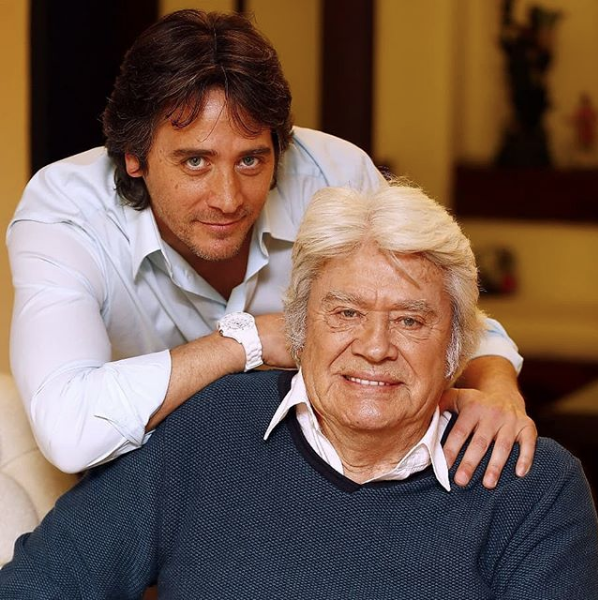 'Öldü' iddiaları Murat Arkın'ı kızdırdı Cüneyt Arkın'ın oğlu isyan etti - Resim: 3