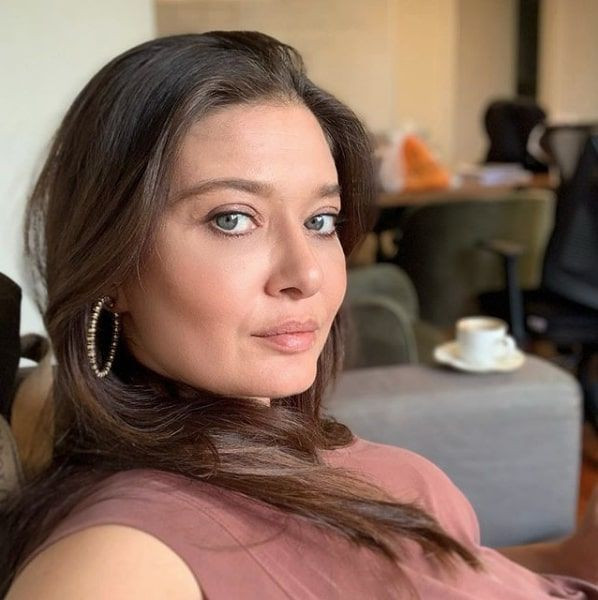 TRT 1 Masumlar Apartmanı itirafıyla şoke etti Nurgül Yeşilçay 'Biz daha önce çektik!' - Resim: 1