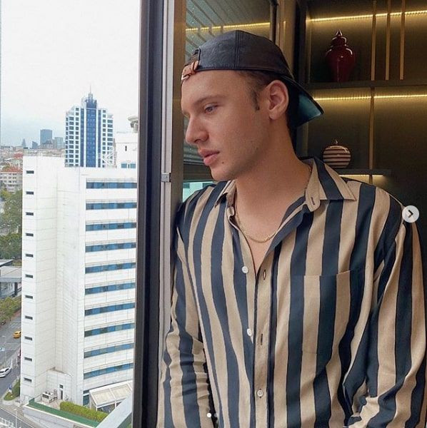 Şarkıcı Edis İzmir'de depreme yakalandı korku dolu anları böyle anlattı - Resim: 1