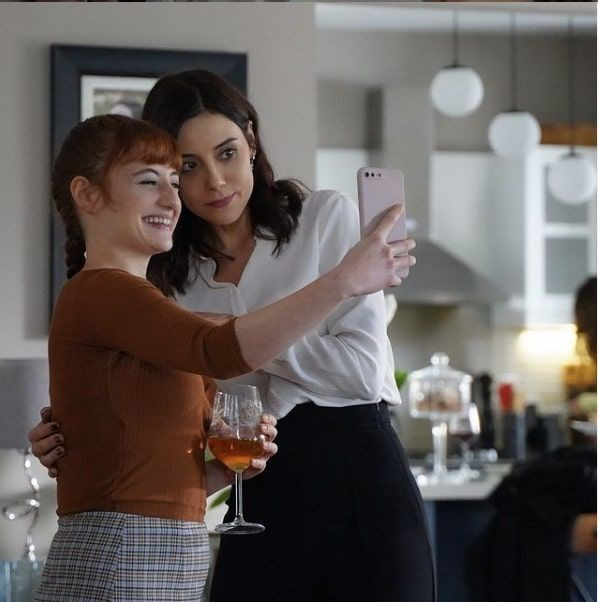 Sadakatsiz'in Asya'sı Cansu Dere'den cesur paylaşım geldi görenler bayıldı - Resim: 2