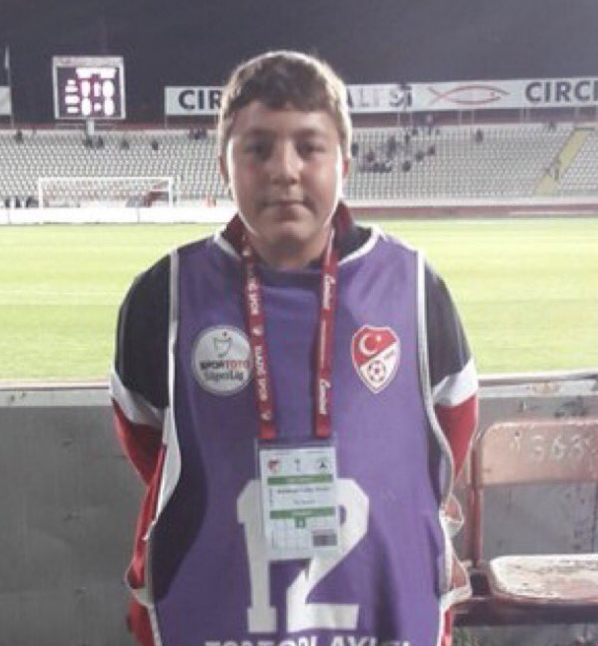 Simit satarak Elazığspor'a destek oluyordu! Muhammed'den acı haber - Resim: 3