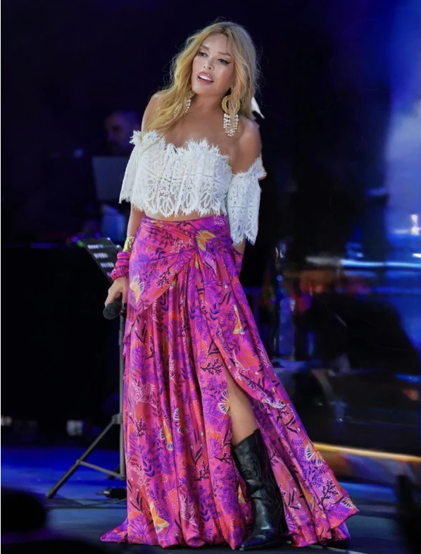 Gelirini sokak hayvanlarına bağışlamıştı! Ajda Pekkan gözyaşlarına hakim olamadı sebebi... - Resim: 5