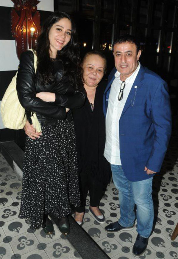 Mahmut Tuncer'in kendisi gibi ünlü kızına bakın! Çok şaşıracaksınız - Resim: 1