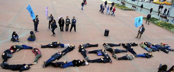 Bedenleriyle Özgecan yazdılar - Resim: 1