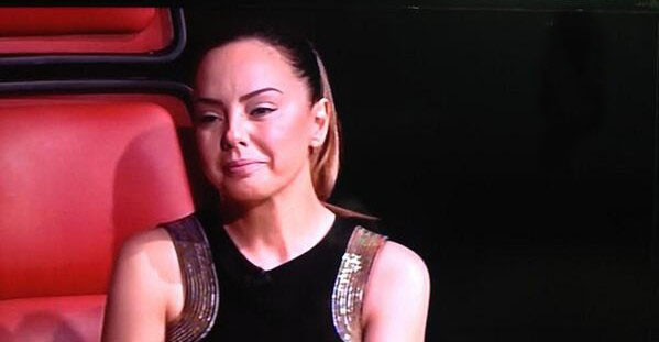 Ebru Gündeş'e destek tweetleri - Resim: 1