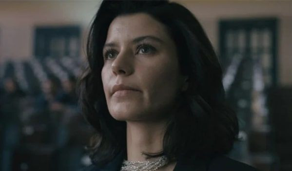 Beren Saat'in Metin Akdülger'le sevişme sahneleri yüzünden Yeni Akit bakın ne yazdı - Resim: 4