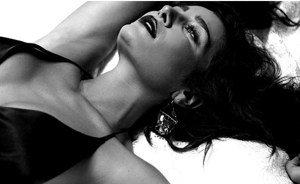 Sıla hayranları yağmur çamur dinlemedi - Resim: 2