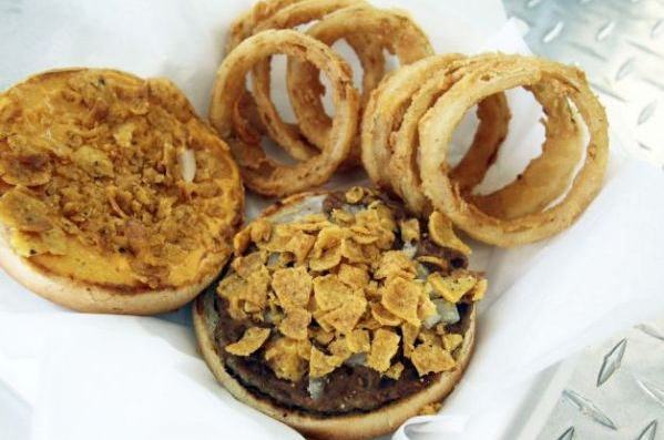 Bu hamburgerleri mideniz almaz - Resim: 3