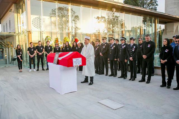 Mesut Komiser krizi Arka Sokaklar'ı fena karıştırdı! - Resim: 2
