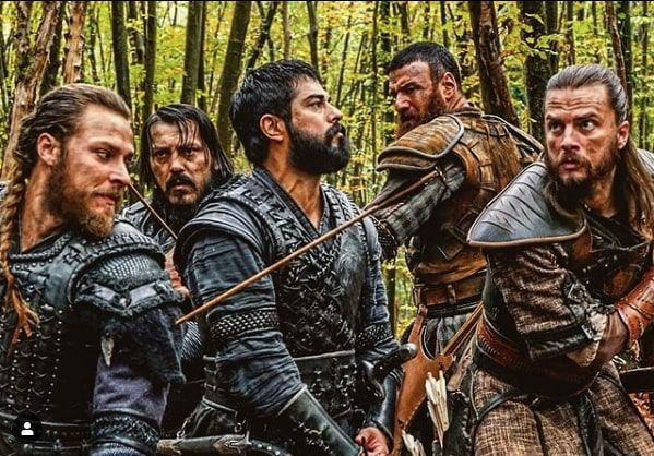 ATV Kuruluş Osman dizisinin oyuncusu Tolga Akkaya vazgeçilmez karakter oldu! - Resim: 4