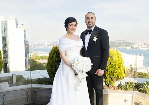 Ezgi Mola ve eşi Mustafa Aksakallı gizlice boşandı! Mustafa Aksakallı kimdir? - Resim: 2