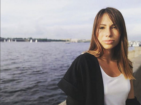 Dekolte giyerse bir ülke ayağa kalkacak! - Resim: 1