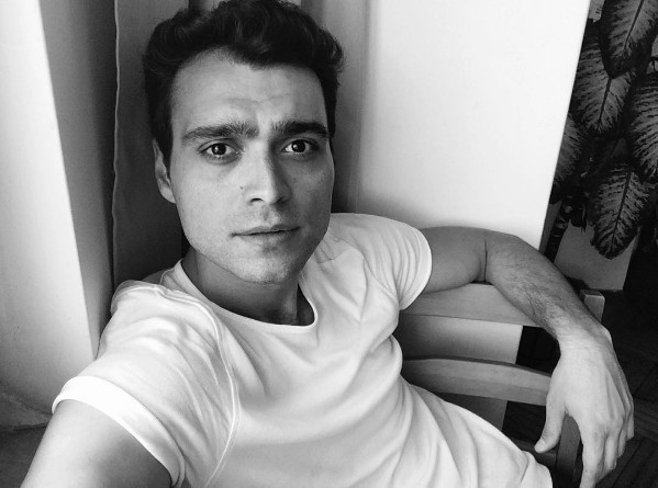 Dolunay'ın Deniz'i Hakan Kurtaş kimdir müzik grubuna bakın - Resim: 2