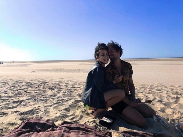 Zeynep Alkan mini şortuyla paylaştı yaz sezonunu o da böyle açtı - Resim: 3