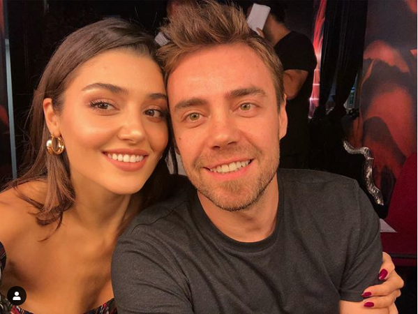 Murat Dalkılıç sevgilisi Hande Erçel'e aşkını ilan etti resmen düşman çatlattı - Resim: 3
