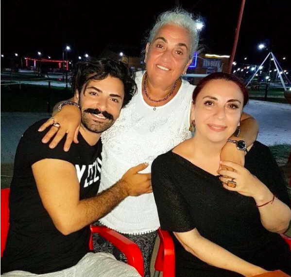 Halil İbrahim Kurum kimdir kaç yaşında sevgilisi kimdir? - Resim: 0