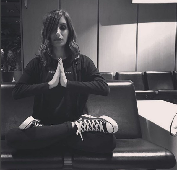 İrem Derici şarkı satın alabilmek için yüzüğünü sattı! - Resim: 4