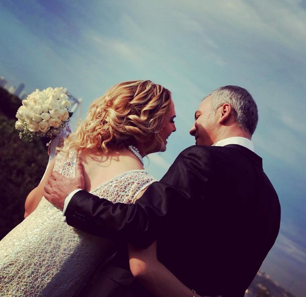 Nagihan Karadere bambaşka çıktı meğer kocası ile... - Resim: 3