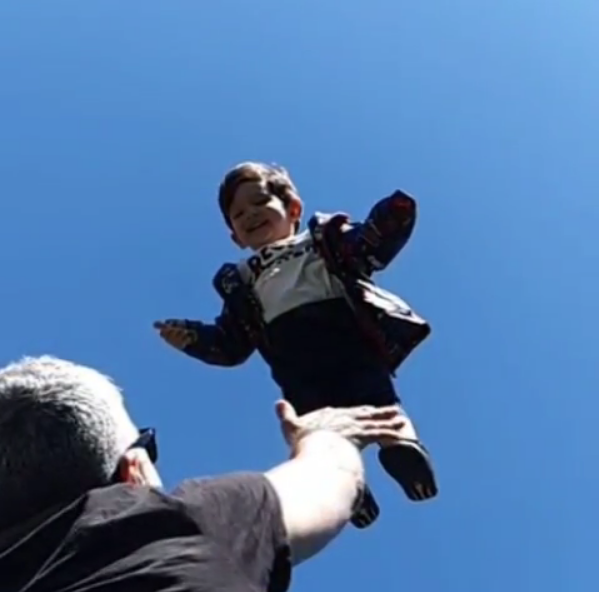 Sürpriz teklif! Özcan Deniz eski eşi Feyza Aktan'ın ayaklarını yerden kesti - Resim: 4