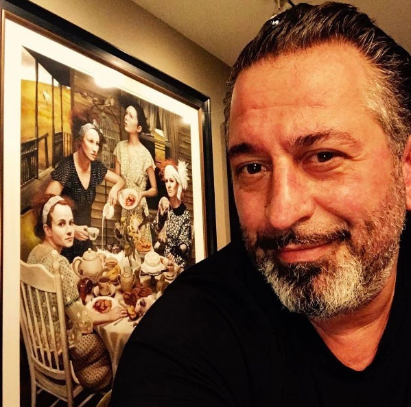 Cem Yılmaz o ismi gözünün yaşına bakmadan sildi! - Resim: 2