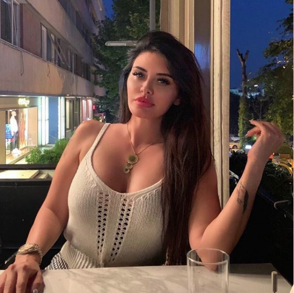 Reynmen şarkısıyla dans eden Hadise'ye Ebru Polat'tan Ela nispeti - Resim: 2