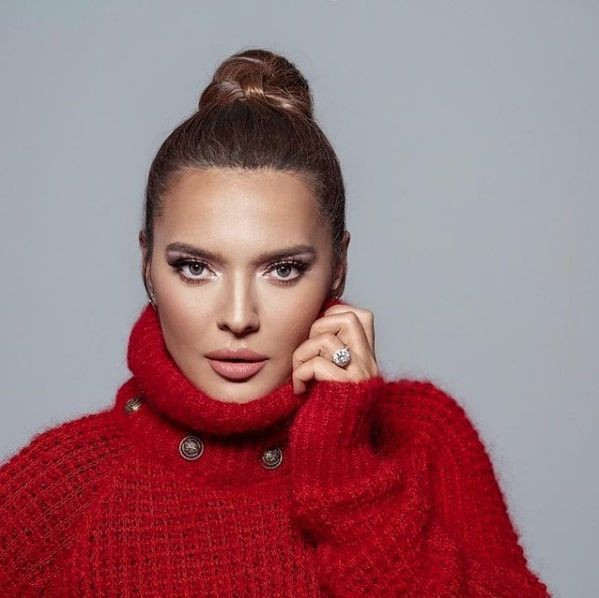 Demet Akalın tuvaleti pis bırakan ünlüye saydırdı İrem Derici 'ben değilim' dedi - Resim: 3