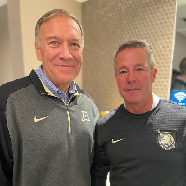 Eski ABD Dışişleri Bakanı Mike Pompeo 40 kilo verdi - Resim: 0