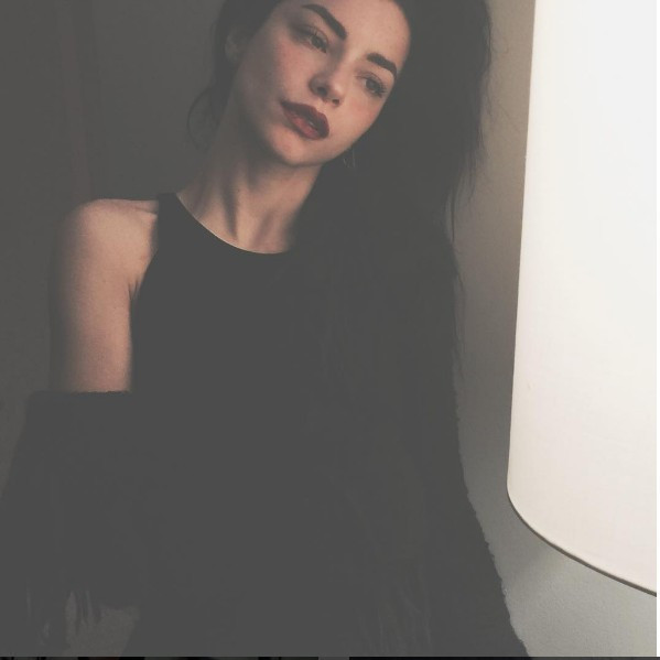 Merve Boluğur'un makyajsız haline bakın yok artık - Resim: 4