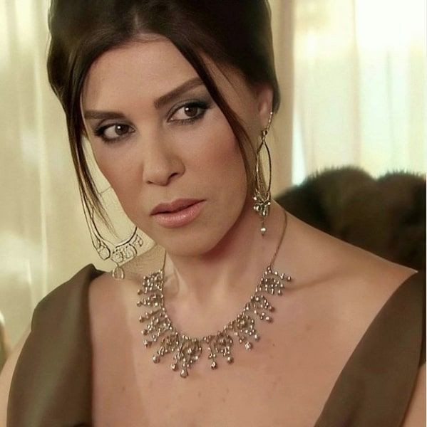 Nebahat Çehre'nin 33 yıl önceki hali TRT Arşiv'den çıktı 'Şimdi daha genç görünüyor' - Resim: 4