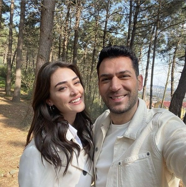 Ramo'nun başrolünden gizli yardım! İhtiyaç sahiplerine bizzat dağıttı - Resim: 1