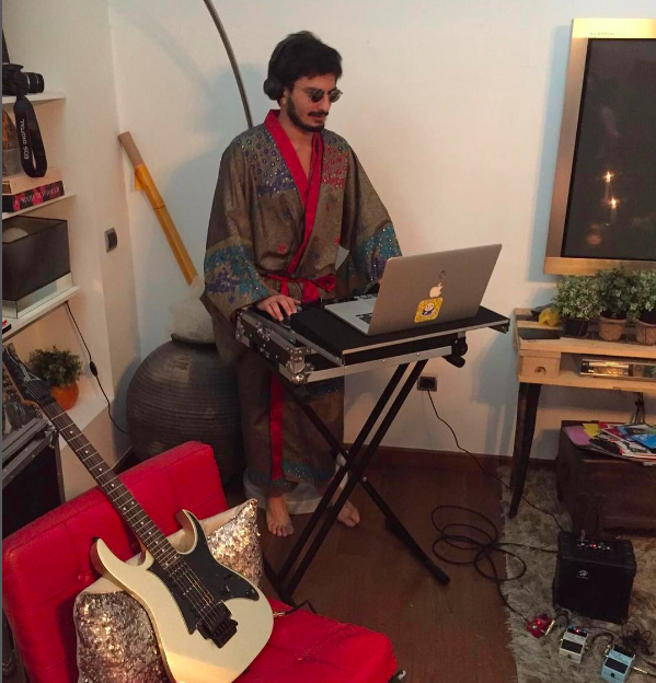 Semiramis Pekkan'ın oğulları kaç tane? Büyük oğlu Zoran Lalvani’ye bakın gören bakakalıyor! - Resim: 0