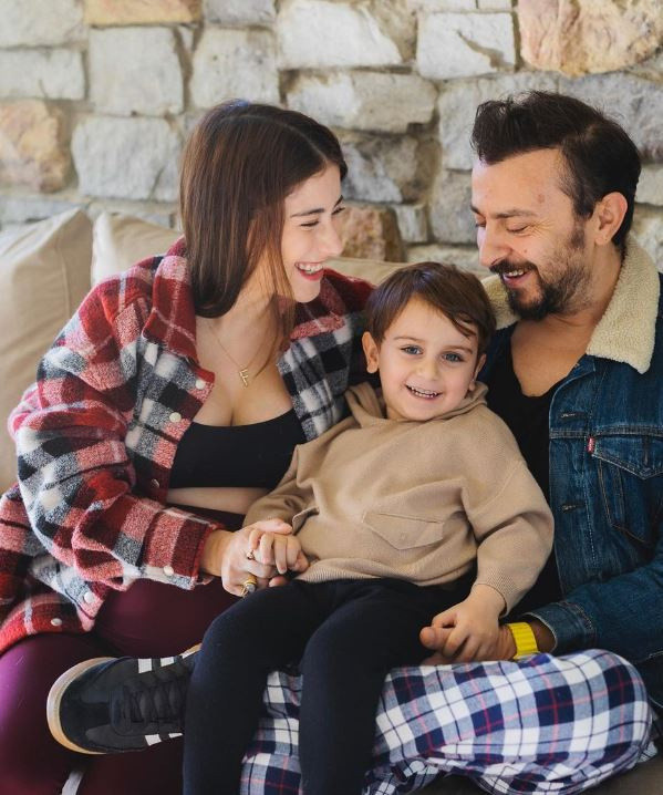 Oyuncu Hazal Kaya, 14 Mayıs seçimlerinde tarafını belli etti - Resim: 2