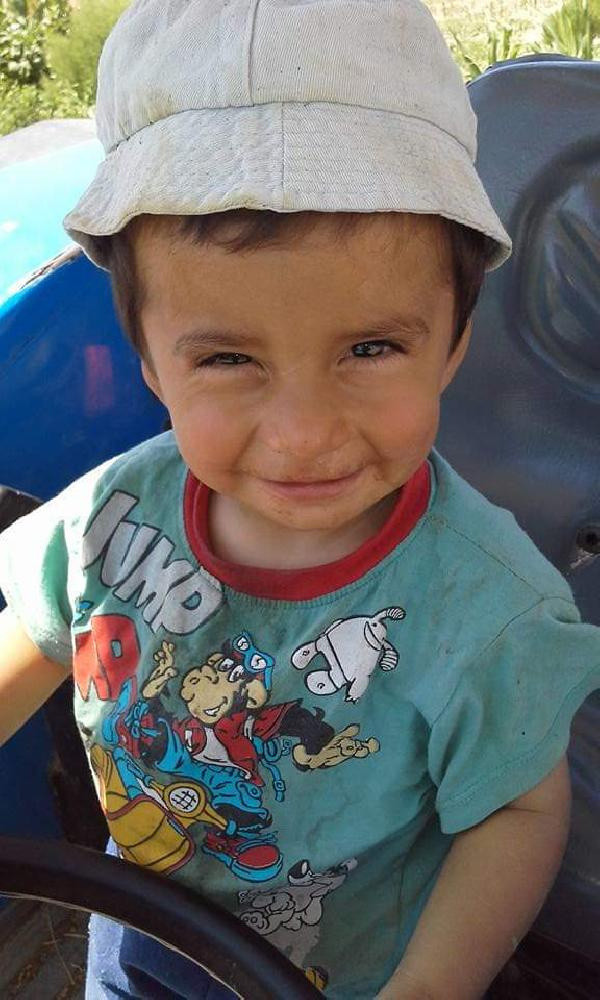 5 yaşındaki çocuğun traktörle oyunu faciayla bitti - Resim: 0