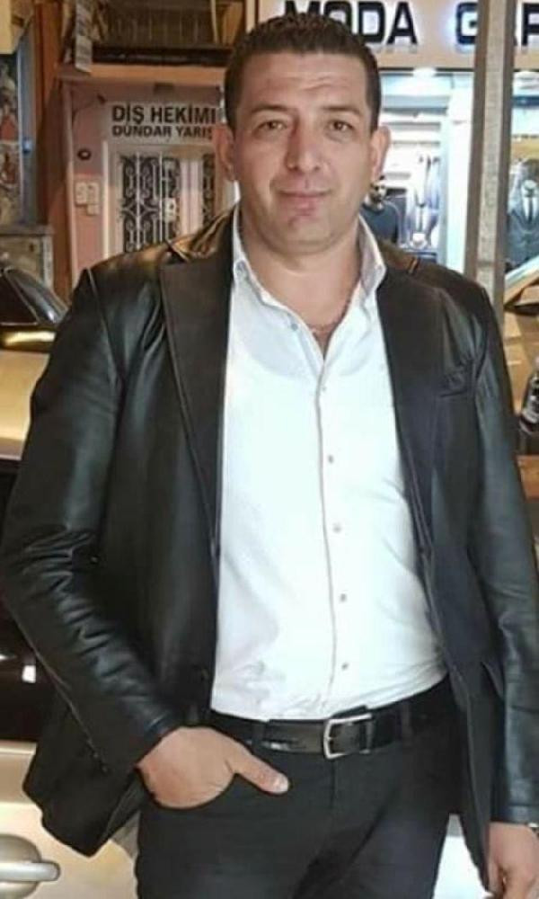 İzmir'de yorgan içindeki ceset galerici Hakan Ali Kavak çıktı - Resim: 4