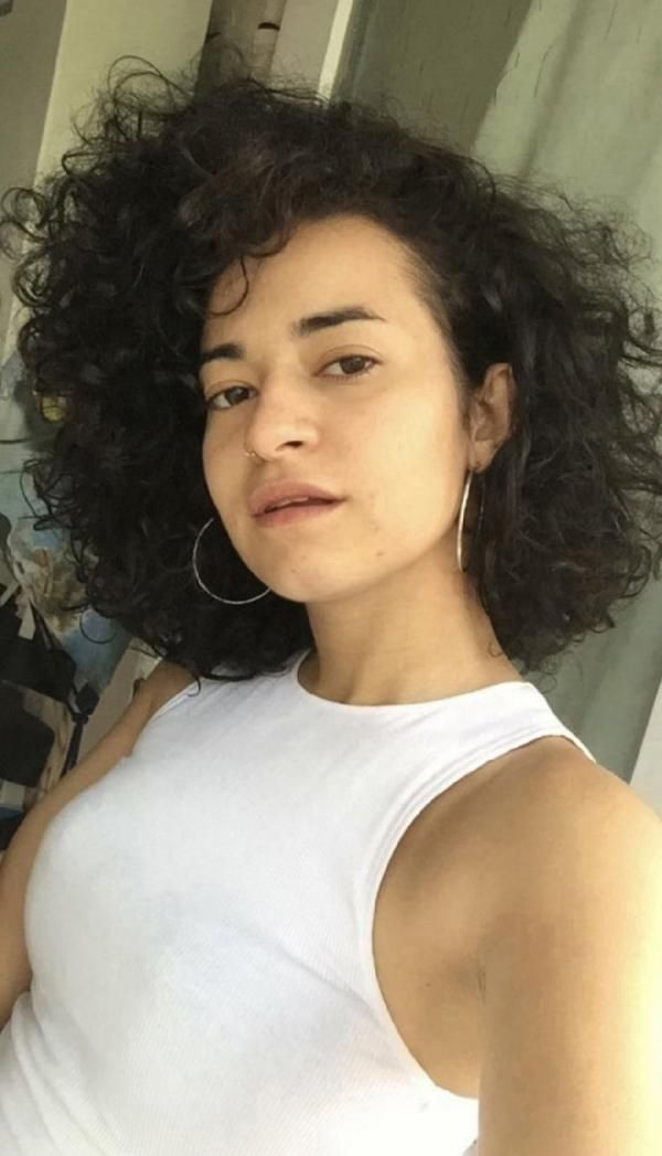 Mahkemede yumrukla saldırdı! Mektup ve ses kaydı iddiası: Azra Gülendam'ın ağzını kapatınca... - Resim: 1