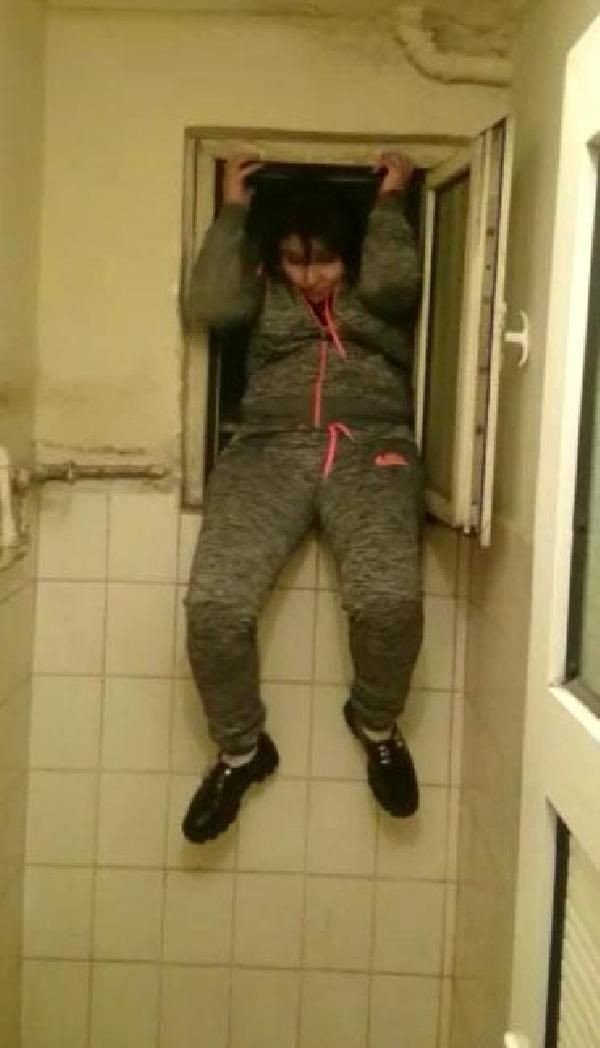 Fuhuş operasyonu! 3 kadında frengi çıktı: Trabzon diken üstünde - Resim: 4