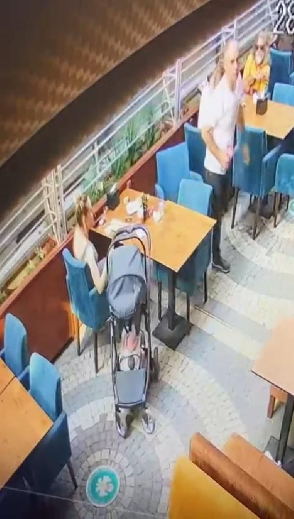 Manisa'da kafede eski eş dehşeti! Önüne gelene saldırdı yaralılar var - Resim: 3